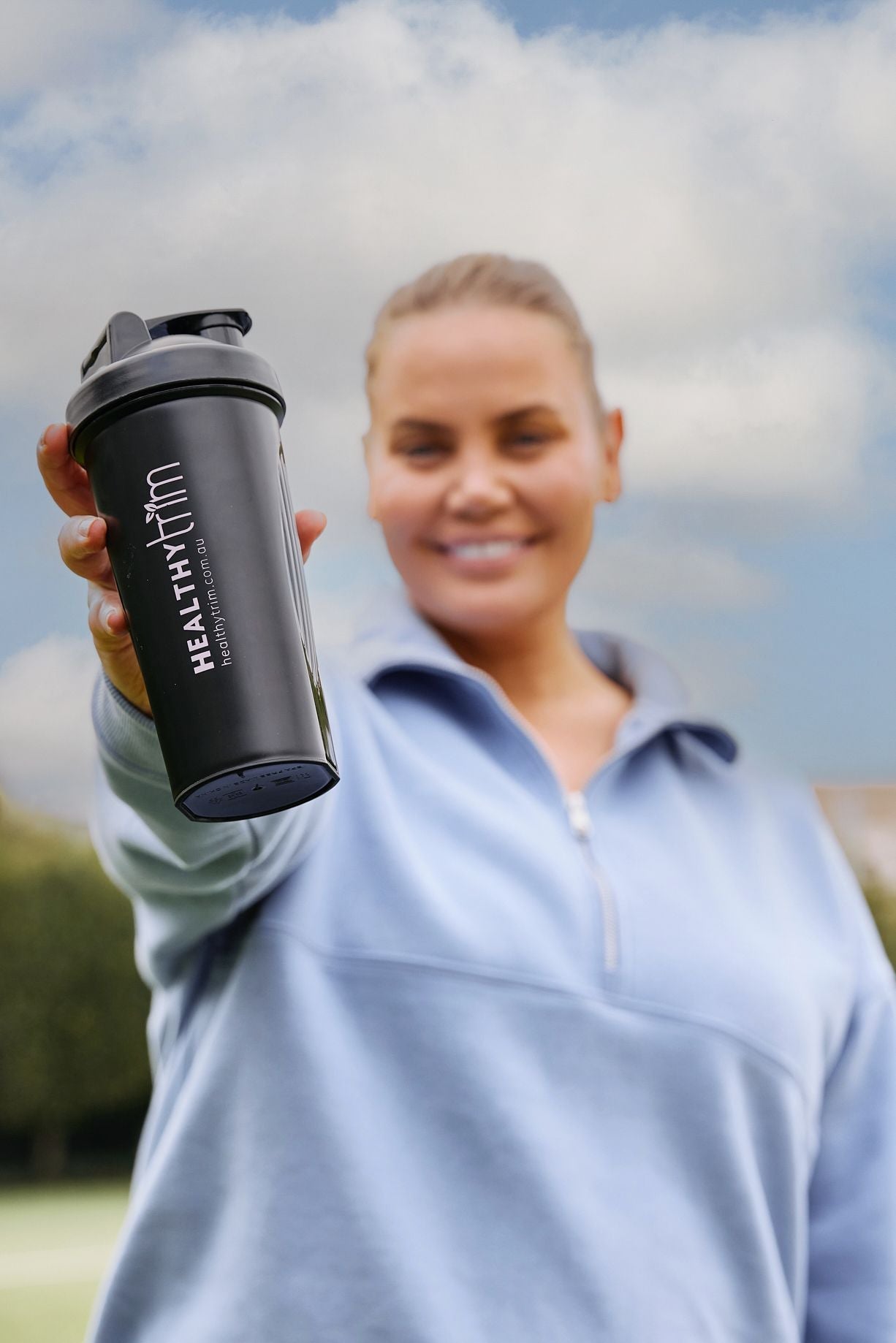 Beyond the Scale: How Food Replacement Shakes Can Nourish Your Gut and Support Emotional Wellbeing